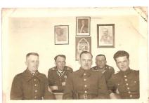 Fotografie Daniela Urbana - wieźnia obozu ostaszkowskiego, zwolnionego w 1940 r.