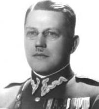 Władysław KRÓLIKOWSKI