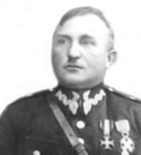 Tadeusz KUŁAKOWSKI